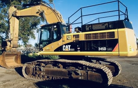 Caterpillar 345D Excavator (2016 Imported/Used Model)