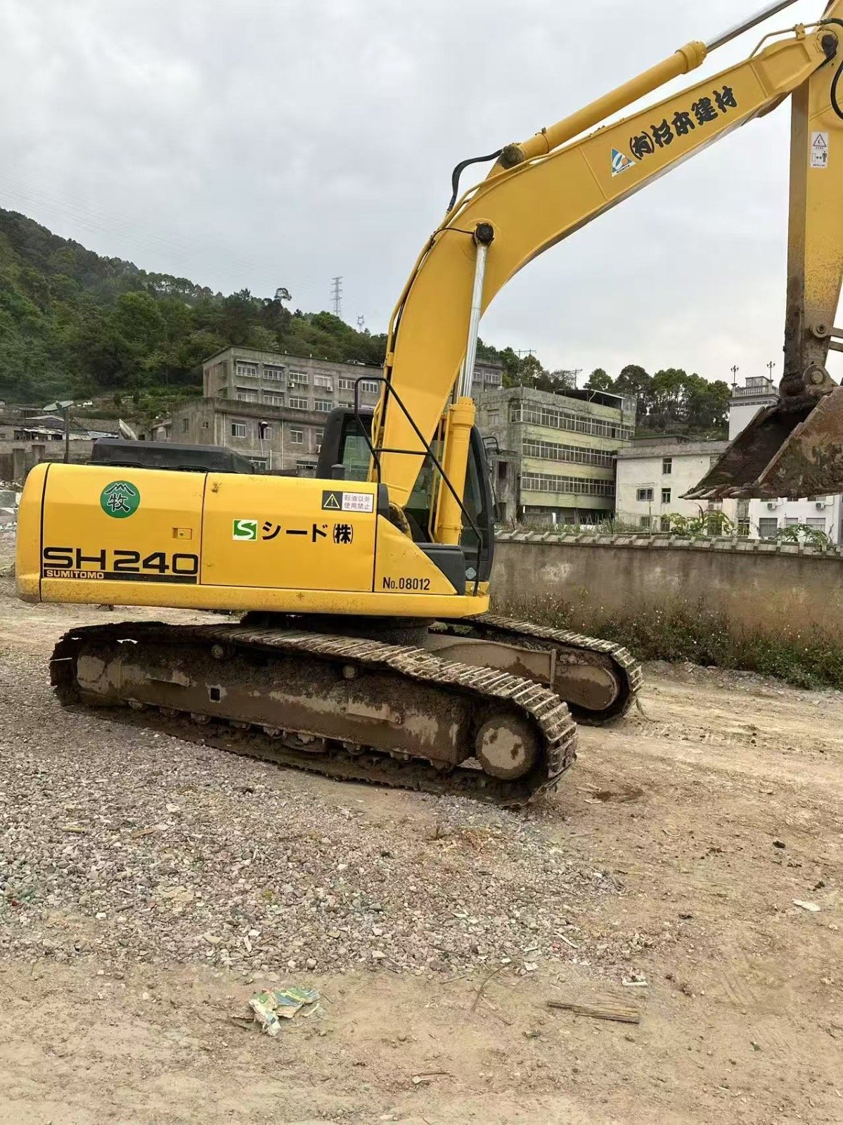Sumitomo SH240 Excavator – 2010 Model
